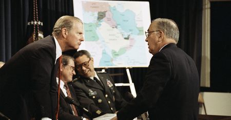 IPN ujawnił dane wywiadowcze. W tym nazwiska byłych oficerów CIA