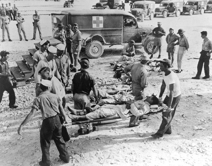 Ocaleni rozbitkowie z USS "Indianapolis", wyspa Guam