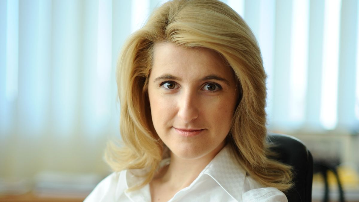 Grażyna Piotrowska-Oliwa, prezes zarządu Virgin Mobile Polska