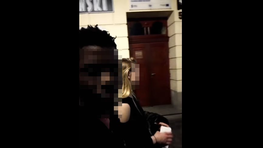 Wideo z Polką, która idzie do łóżka z czarnoskórym wywołało burzę 