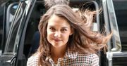LOOK OF THE DAY: Katie Holmes w kraciastym płaszczu w stylu retro