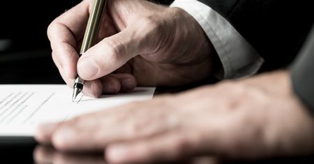 Dwa kolejne banki z darmowym podpisem elektronicznym