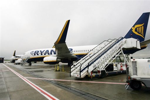 Ryanair wykorzystały 19-letnią łodziankę?
