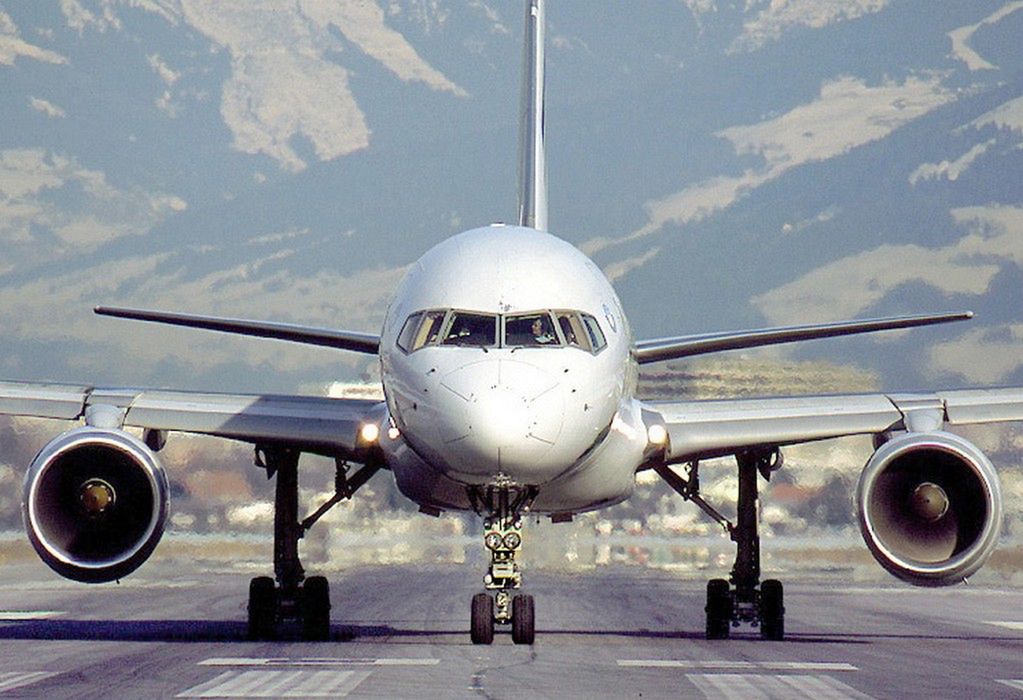 Samolot Boeing 757 - jego zabezpieczenia pozwalają na zdalne włamanie