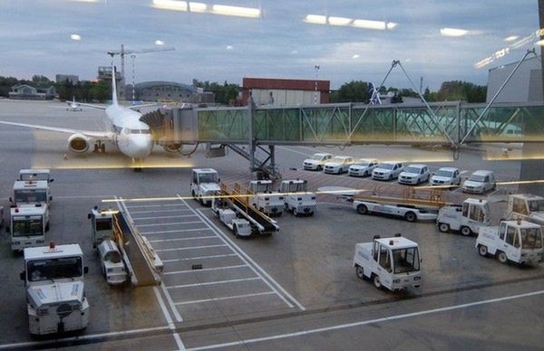 Koronawirus w Polsce? 5 osób z Chin trafiło do warszawskiego szpitala