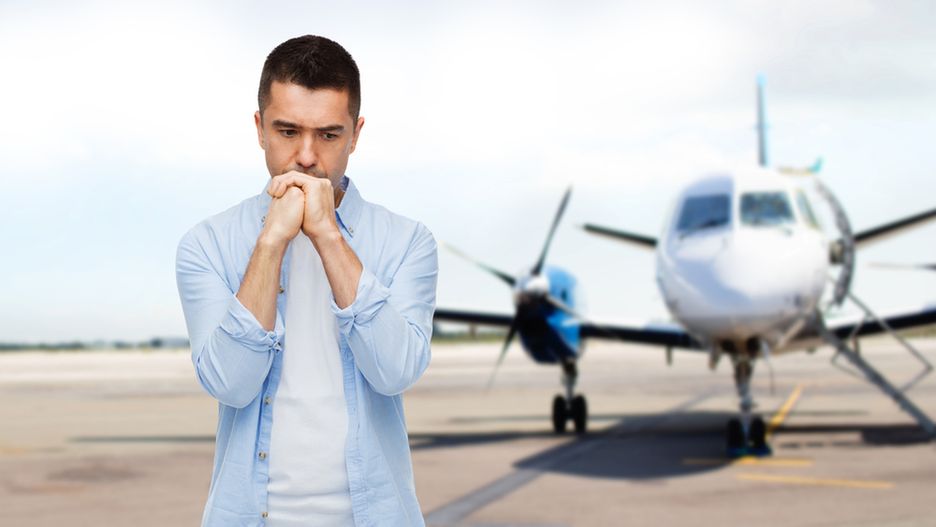 Aerodromofobia, klaustrofobia czy pojawiające się nagle napady lękowe dotykają wiele osób, skutecznie uniemożliwiając lub utrudniając im poznawanie świata