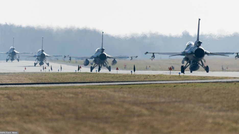 Lotnictwo NATO nie pomoże naszym F-16, jeśli nie wprowadzimy IFF