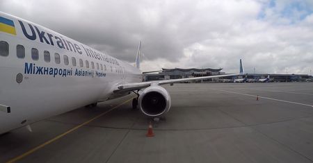 Iran. Samolot Boeing 737 rozbił się tuż po starcie. Na pokładzie było 176 osób [Zobacz zdjęcia]