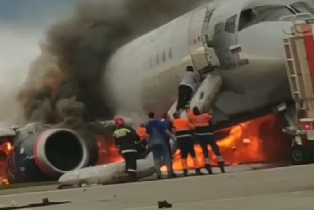 Katastrofa samolotu w Moskwie. Nowe nagranie z bohaterskim pilotem