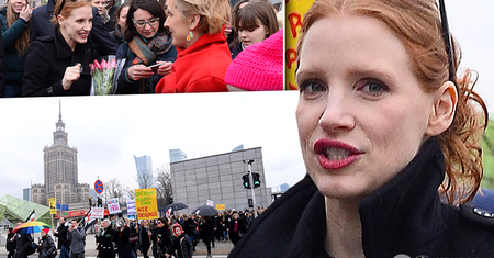 Jessica Chastain wsparła protest w Warszawie! Najpierw mocne przesłanie do Polek, a potem udział w marszu! Mamy zdjęcia [WIDEO]