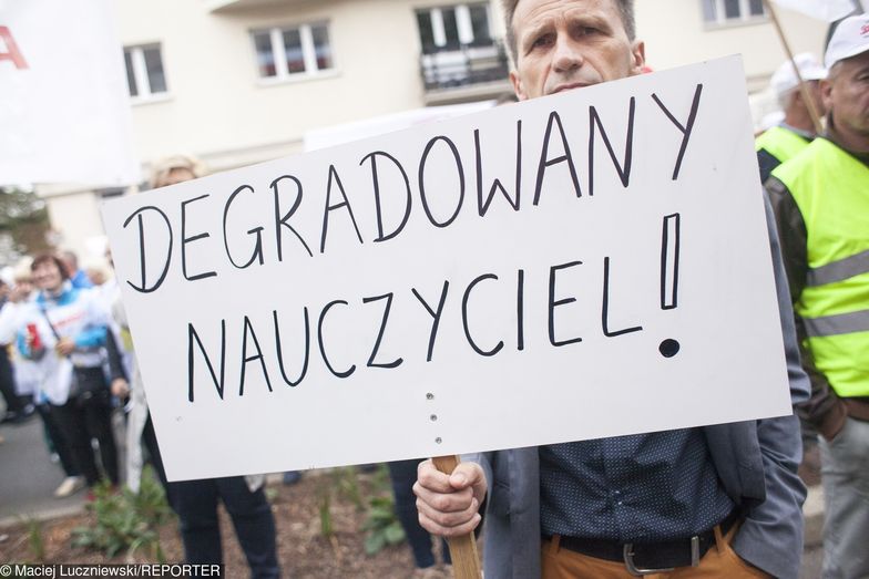 Nauczyciele nie są zainteresowani procentowymi podwyżkami, tylko konkretnymi kwotami. 