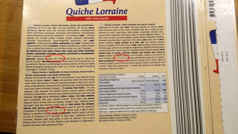 Opakowanie placka z Lidla ze sprzecznymi opisami.