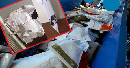 Przesyłki wyglądały, jakby ktoś je rozszarpał. Poczta Polska nie uznaje reklamacji pani Grażyny