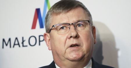 Kontrola CBA u marszałka Małopolski. Chodzi o mercedesa za 400 tys. zł