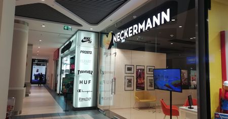Bankructwo Thomasa Cooka. Prezes w Niemczech: "reaktywacja Neckermanna jest możliwa"