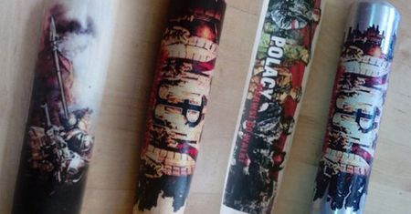 1000 zł grzywny za symbol Polski Walczącej na drewnianej pałce