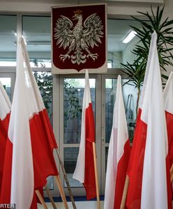 Co z symbolami narodowymi? Ministerstwo wstrzymuje prace