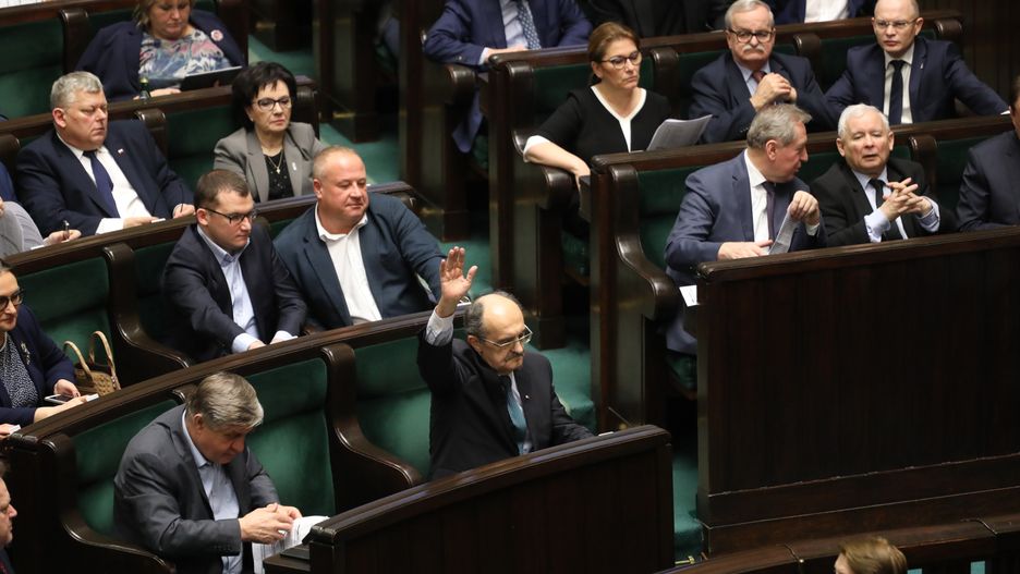 Sejm przyjął ustawę ustanawiającą 14 kwietnia Świętem Chrztu Polski.