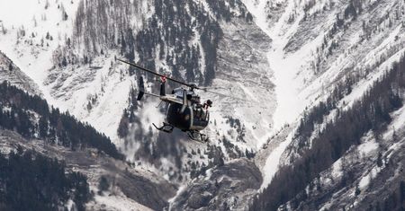 Japonia: Lawina zeszła po erupcji wulkanu. Trwają poszukiwania zaginionych