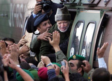 Chory Arafat odleciał do Paryża