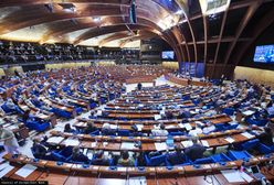 Rada Europy przyjęła krytyczną rezolucję ws. Polski. Zakłada procedurę monitoringu