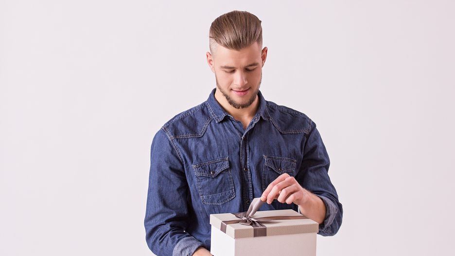 Dzień Chłopaka 2019. Najpiękniejsze życzenia i wierszyki gotowe do wysłania w formie wiadomości SMS