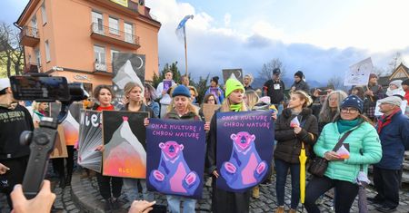 Zakopane. Sylwester TVP pod znakiem zapytania? Mieszkańcy protestują