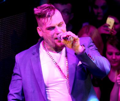 Roast Popka: alkohol, narkotyki i żarty ze zmarłej gwiazdy. Niesmaczne?