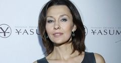 Anna Popek w skórzanej sukience