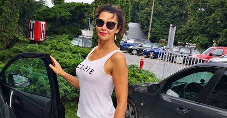Anna Popek zdradza sposób na większy biust. "Wyprostować się, wypiąć piersi i już jest 2 numery więcej"