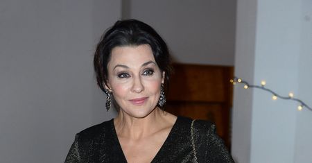 Anna Popek z kieliszkiem w ręku. Wcześniej zaczęła świętować