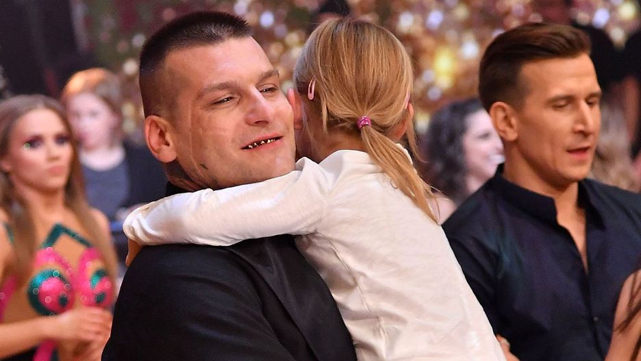 Popek cieszy się największą sympatią widzów