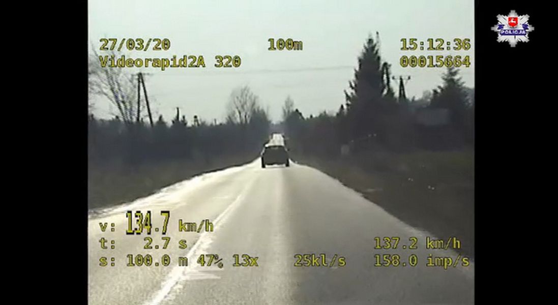 Kierowca Opla w Świdniku pędzi ponad 134 km/h w terenie zabudowanym. 