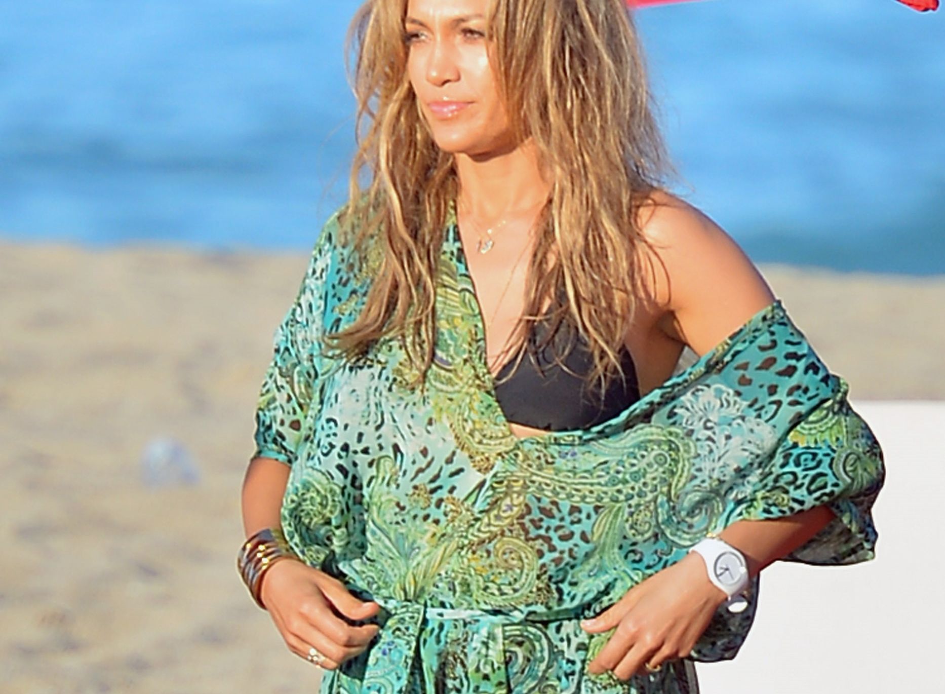 Jennifer Lopez w bikini teraz i 22 lata temu. Widać różnicę?