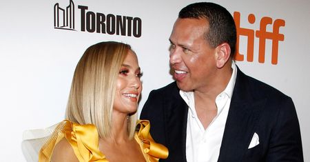 Jennifer Lopez na pokazie Versace. Alex Rodriguez opublikował zdjęcie zza kulis