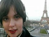 „Wszyscy byli pokryci krwią”. Nastolatka opowiada, jak przeżyła strzelaninę w Paryżu