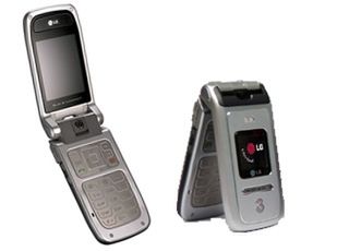 LG U890 - stylowy wygląd i Bluetooth z funkcją A2DP