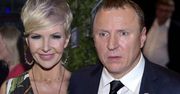 Joanna Racewicz bezlitośnie zadrwiła z TVP! Dziennikarka nie przebierała w słowach komentując swoje zwolnienie. "Można spaść z wysokiego konia, ale..."