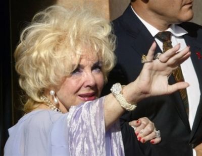 Elizabeth Taylor 9. raz panną młodą