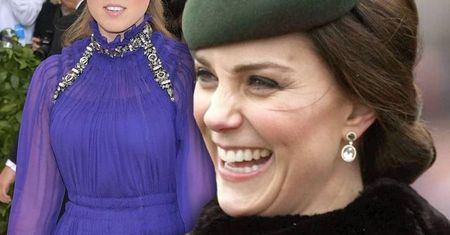MET Gala 2018: Księżniczka Beatrice brylowała na czerwonym dywanie przed królewskim ślubem. Kreacją mogłaby przyćmić księżną Kate... Tylko co się dzieje z jej twarzą?