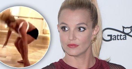 Britney Spears złamała kość w stopie. Pokazała przerażające zdjęcie rentgenowskie. "Byłam na pełnym gazie"