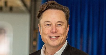 Elon Musk spotkał się z ambasadorem Iranu – czy to początek zmiany w relacjach USA-Iran?