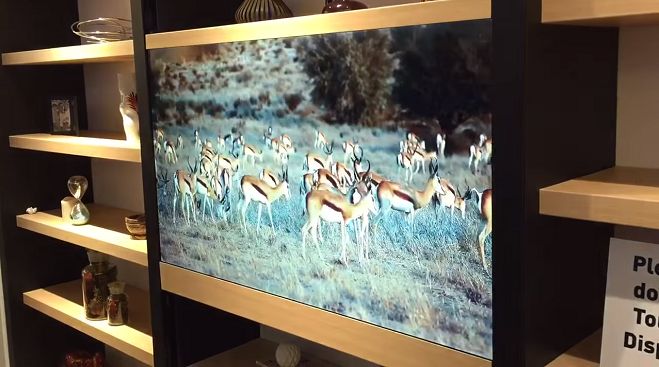 CES 2016: Niewidzialny telewizor od Panasonica