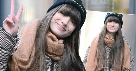 Viki Gabor w młodzieżowej stylizacji w "Dzień Dobry TVN". Wreszcie wygląda na swoje 12 lat