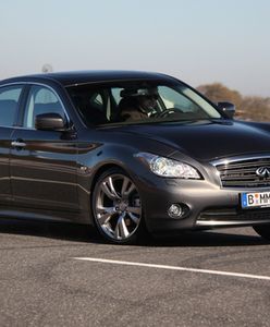 Premierowy test: Infiniti M - Rzymskie wakacje