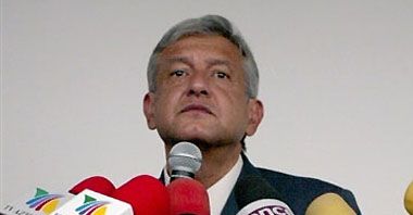 Obrador: wezwę do protestów ulicznych