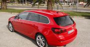 Test: Opel Astra Sports Tourer - Dwie tożsamości