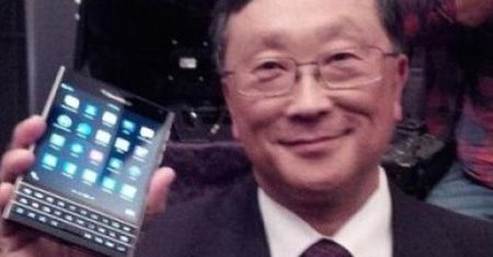 BlackBerry Passport nagra filmy w 4K