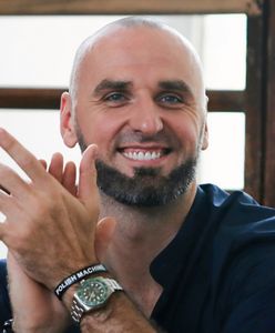 Marcin Gortat pochwalił się zdjęciem z pierwszym podróżnym z Polski, którzy przyleciał do Stanów bez wizy