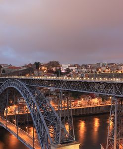 Lotnisko Porto (Francisco Sá Carneiro). Jak dojechać do miasta?